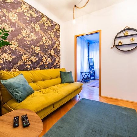 Modernes Appartement Graz Luaran gambar