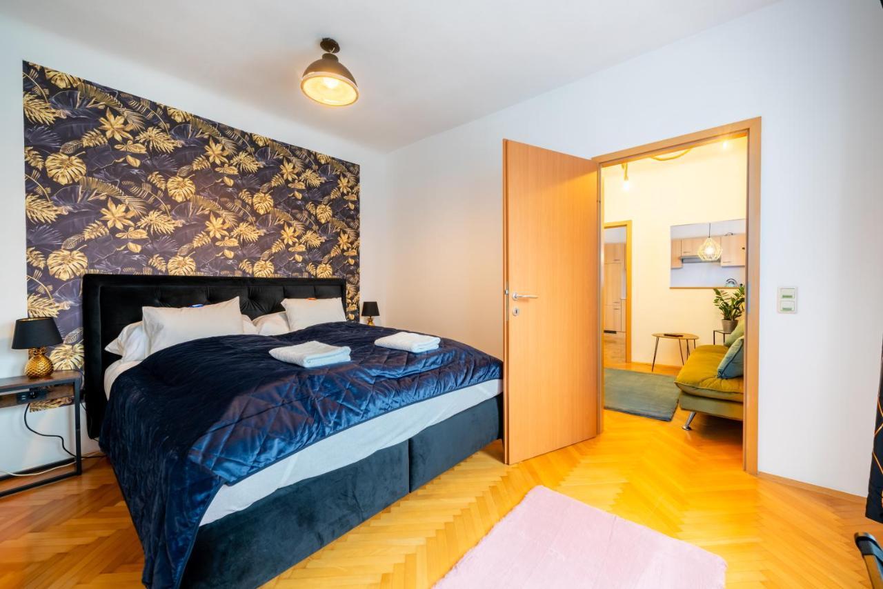 Modernes Appartement Graz Luaran gambar