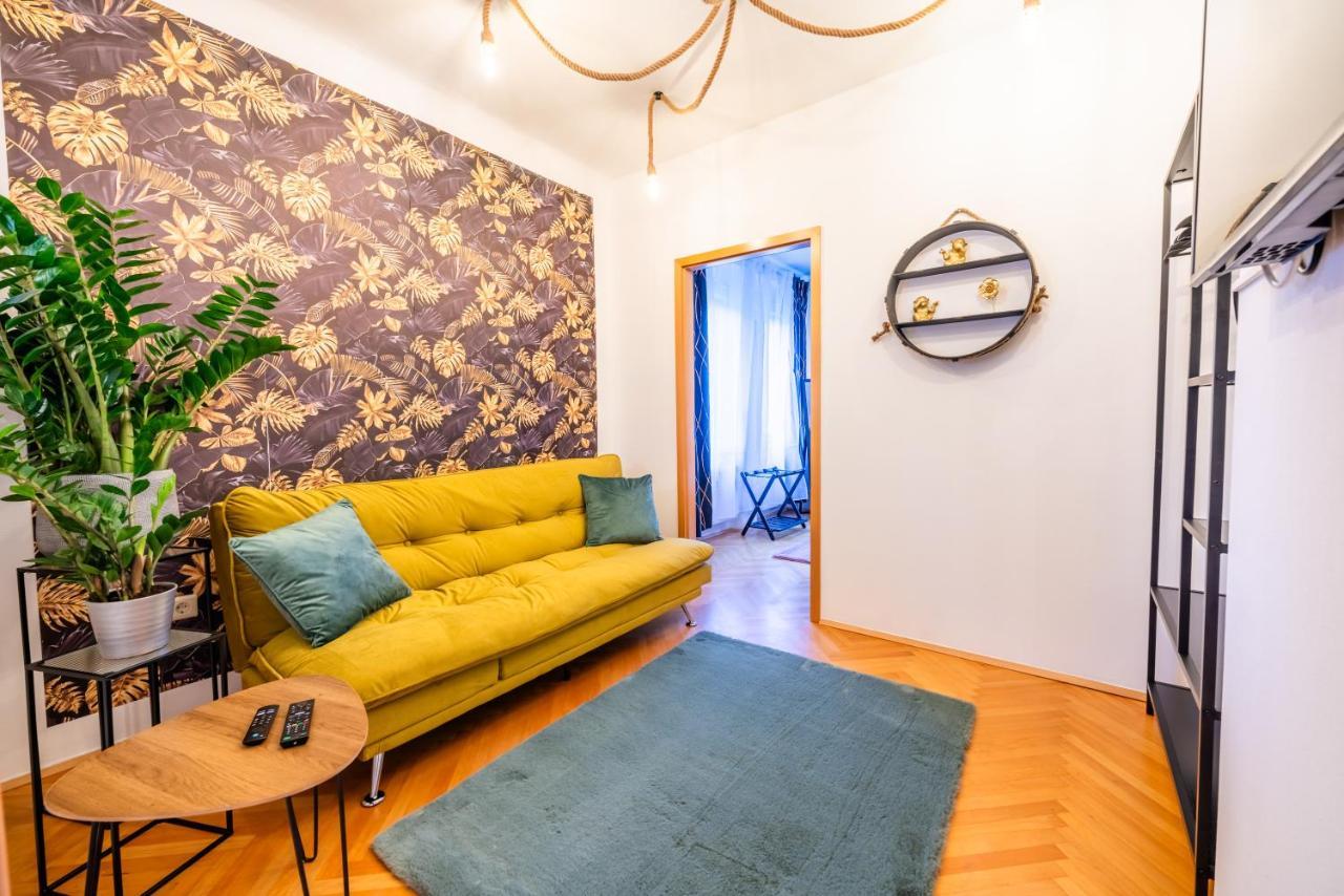 Modernes Appartement Graz Luaran gambar