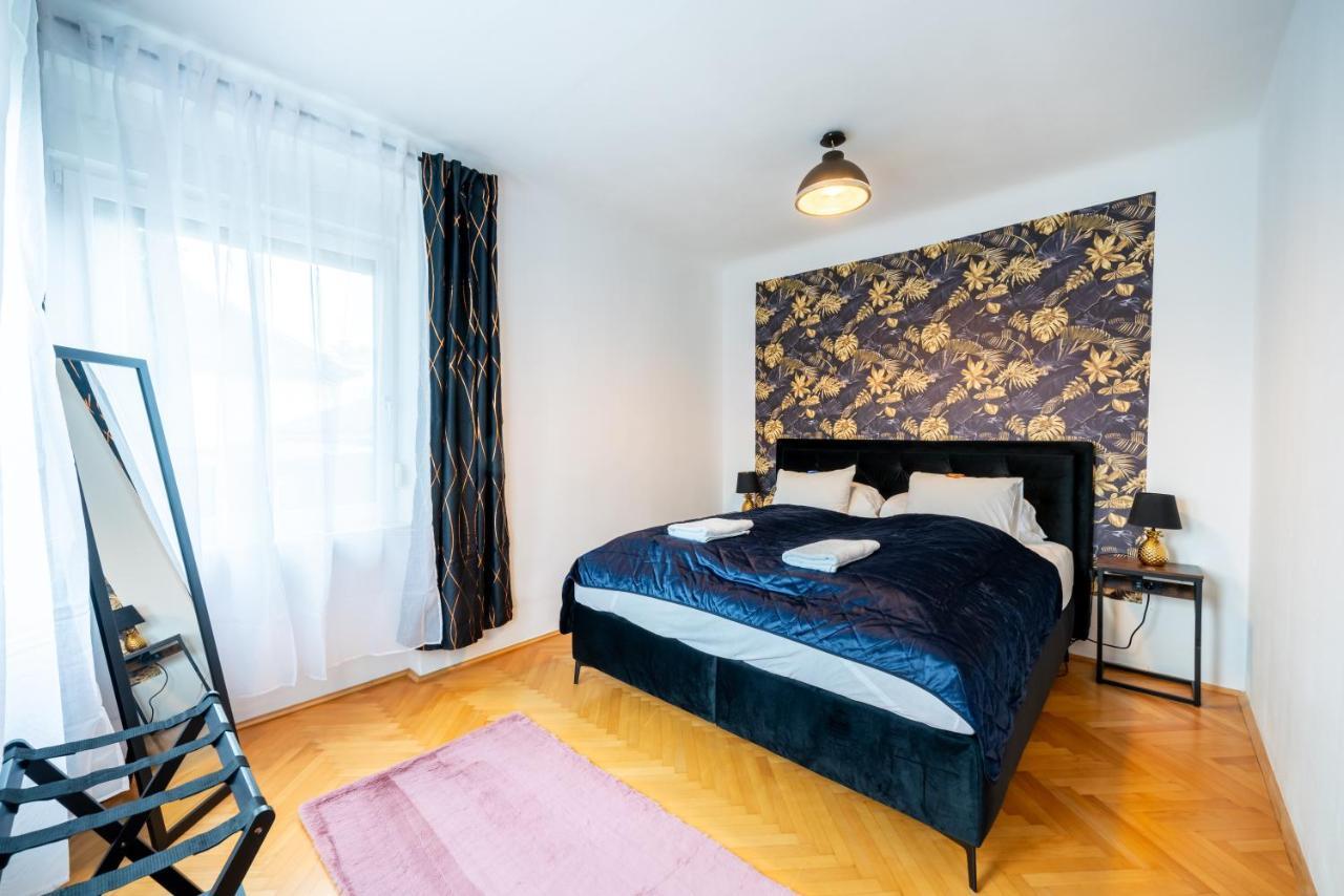 Modernes Appartement Graz Luaran gambar